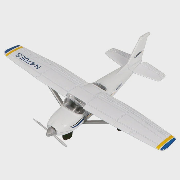 Hot Wings Cessna 172 Die Cast Aircraft with Connectible Runway