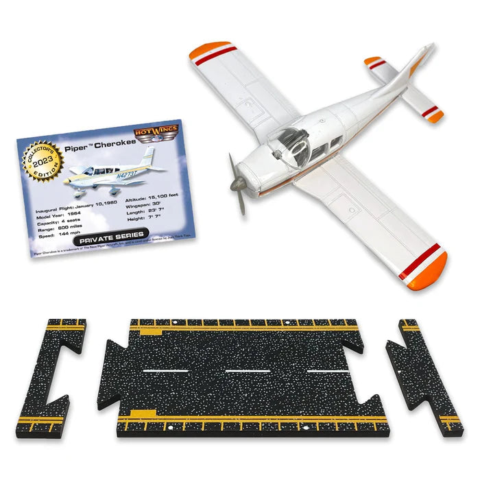 Hot Wings Piper Cherokee Die Cast Aircraft with Connectible Runway